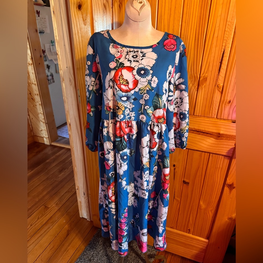Floral Boho Dress Size Small